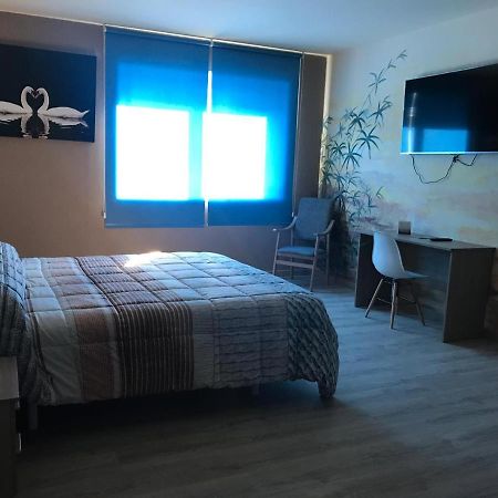 Hotel O Camino О Барко де Валдеорас Екстериор снимка