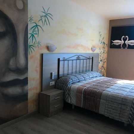 Hotel O Camino О Барко де Валдеорас Екстериор снимка