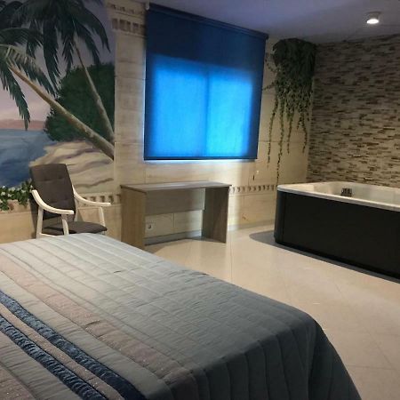 Hotel O Camino О Барко де Валдеорас Екстериор снимка