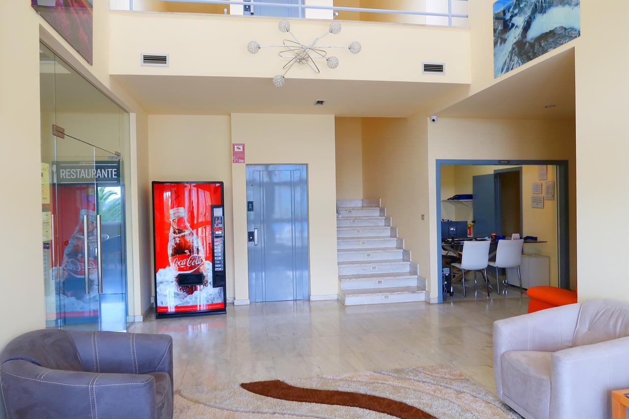 Hotel O Camino О Барко де Валдеорас Екстериор снимка